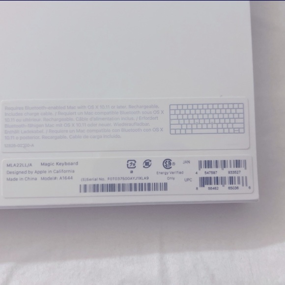 Apple Magic Keyboard - Picture 2 of 5